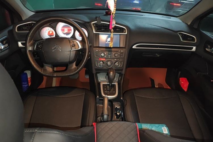 Used Citroen C4L 2015 1.8L Automatic Luxury Edition Center Console