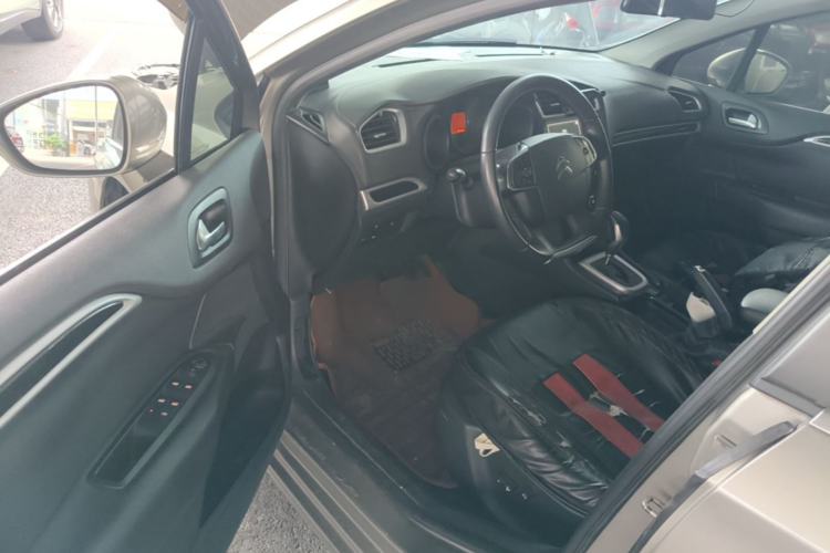 Used Citroen C4L 2015 1.8L Automatic Luxury Edition Driver Seat