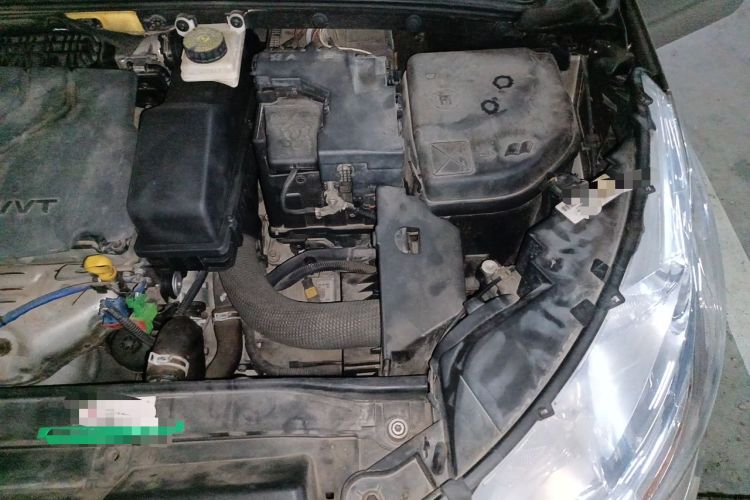 Used Citroen C4L 2015 1.8L Automatic Luxury Edition Engine Bay Left