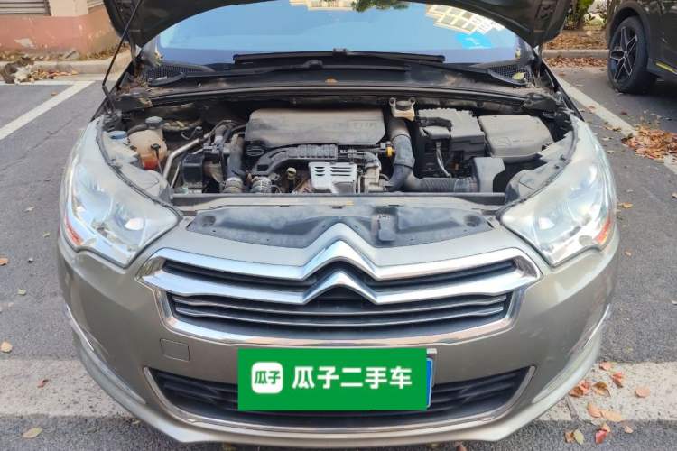 Used Citroen C4L 2015 1.2T Automatic Luxury Edition Engine Bay
