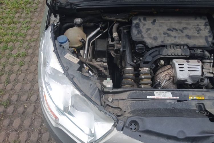 Used Citroen C4L 2015 1.2T Automatic Prestige Edition Engine Bay Right