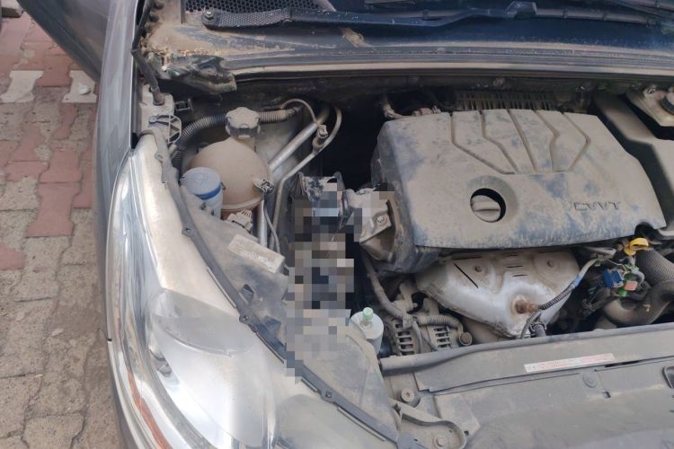 Used Citroen C4L 2015 1.8L Automatic Leading Edition Engine Bay Right