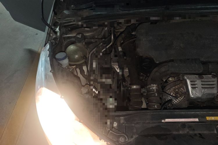 Used Citroen C4L 2015 1.2T Automatic Luxury Edition Engine Bay Right