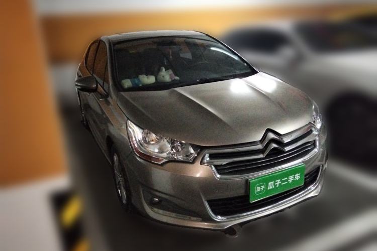 Used Citroen C4L 2015 1.2T Automatic Luxury Edition Front Right 45 Deg