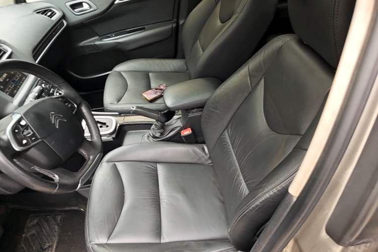 Used Citroen C4L 2015 1.8L Automatic Prestige Edition Left Front Seat