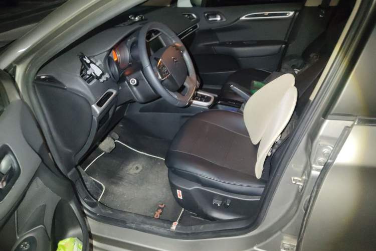Used Citroen C4L 2015 1.8L Automatic Luxury Edition Left Front Seat
