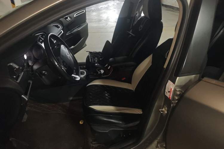 Used Citroen C4L 2015 1.2T Automatic Luxury Edition Left Front Seat