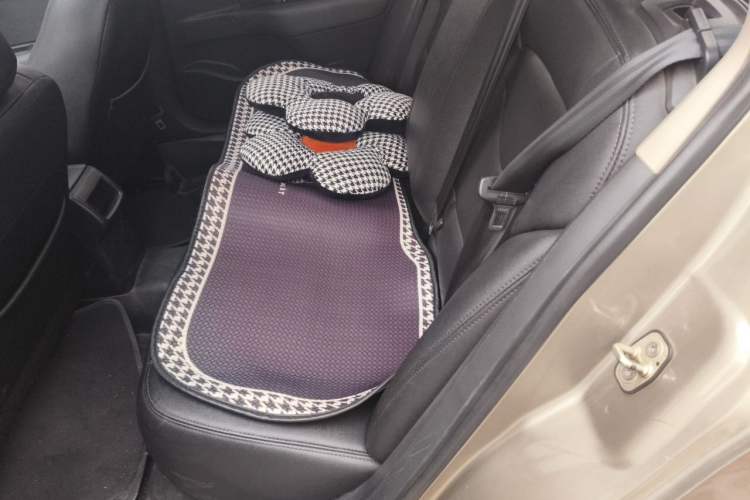 Used Citroen C4L 2015 1.8L Automatic Luxury Edition Left Rear Seat