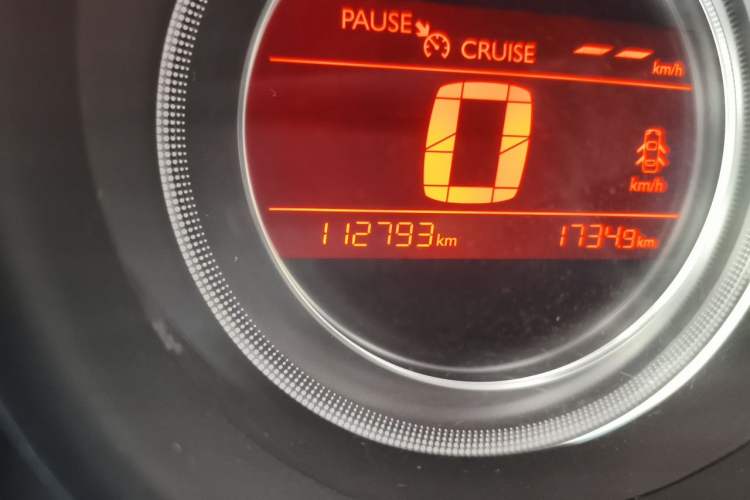 Used Citroen C4L 2015 1.8L Automatic Luxury Edition Odometer Close Up