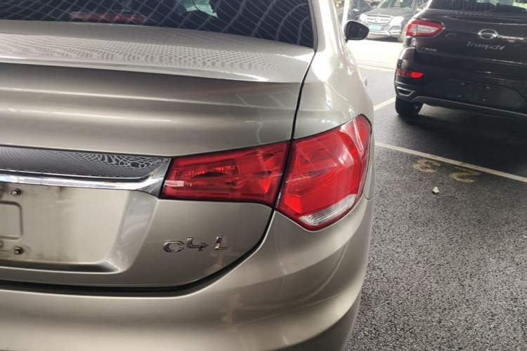 Used Citroen C4L 2015 1.8L Automatic Luxury Edition Right Rear Taillight