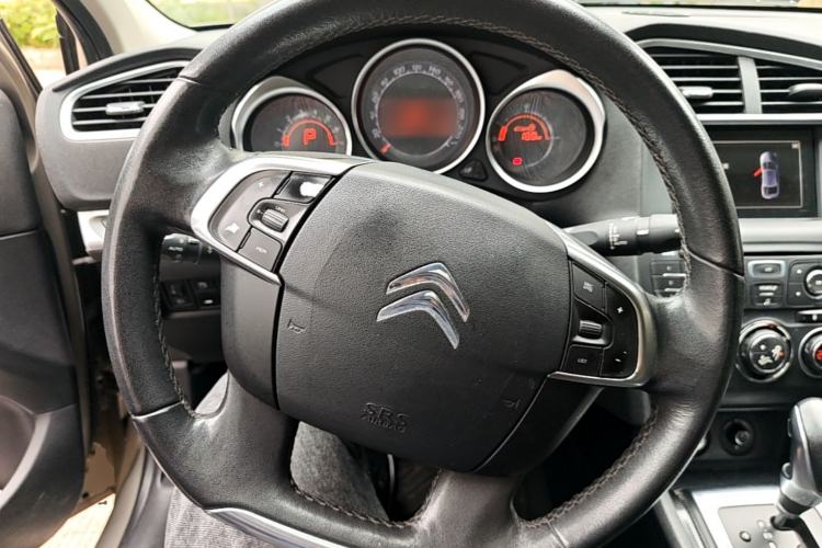 Used Citroen C4L 2015 1.8L Automatic Prestige Edition Steering Wheel