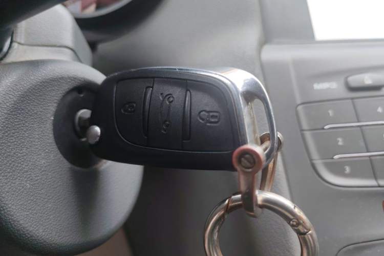 Used Citroen C4L 2015 1.8L Automatic Leading Edition Vehicle Key