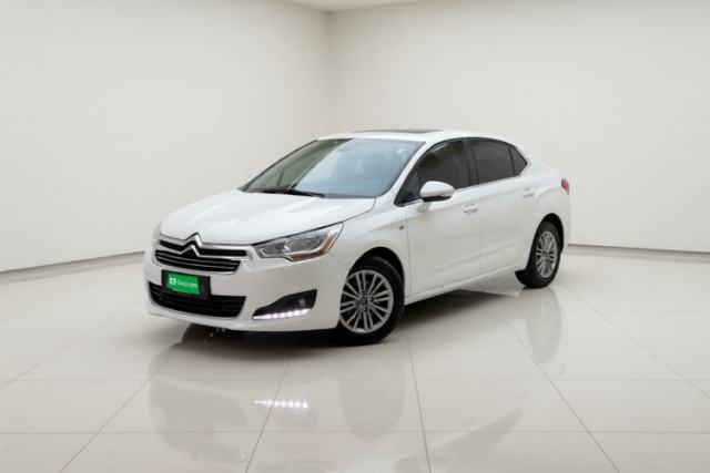 Używany Citroen C4L 2015 1.8L Automatic Luxury Edition