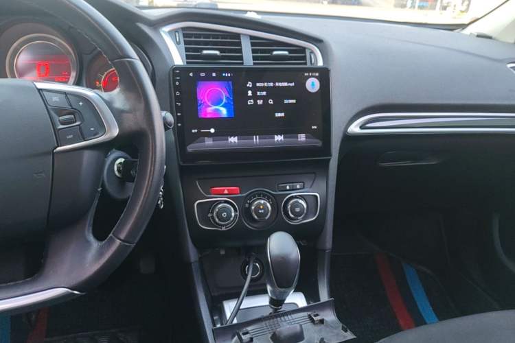Used Citroen C4L 2015 1.2T Automatic Luxury Edition Audio And AC Panel