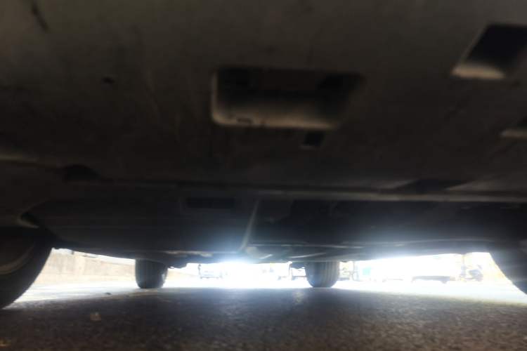 Used Citroen C4L 2015 1.2T Automatic Luxury Edition Chassis Front