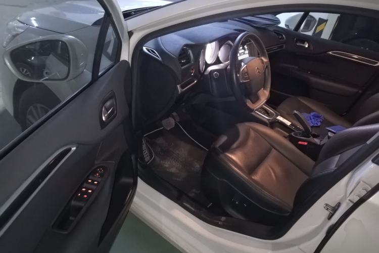 Used Citroen C4L 2015 1.2T Automatic Prestige Edition Driver Seat