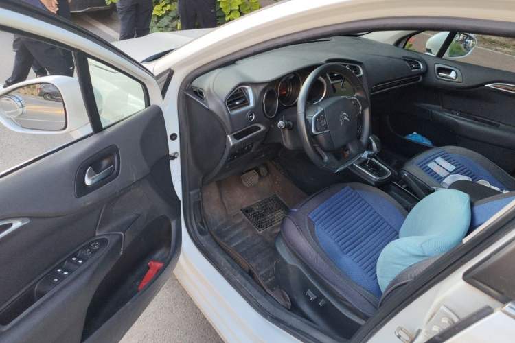 Used Citroen C4L 2015 1.8L Automatic Prestige Edition Driver Seat