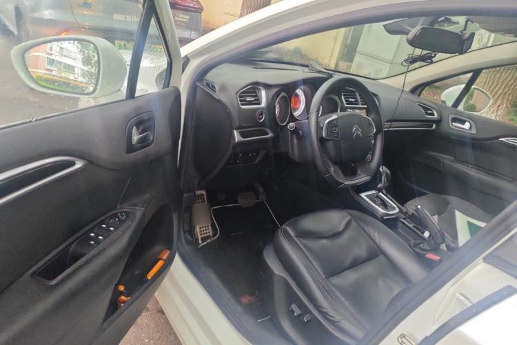 Used Citroen C4L 2015 1.8L Automatic Prestige Edition Driver Seat