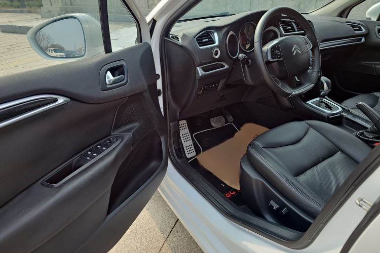Used Citroen C4L 2015 1.2T Automatic Prestige Edition Driver Seat