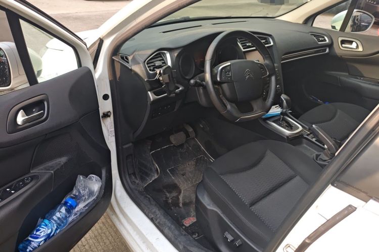 Used Citroen C4L 2015 1.2T Automatic Luxury Edition Driver Seat