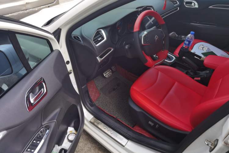 Used Citroen C4L 2015 1.8L Automatic Luxury Edition Driver Seat