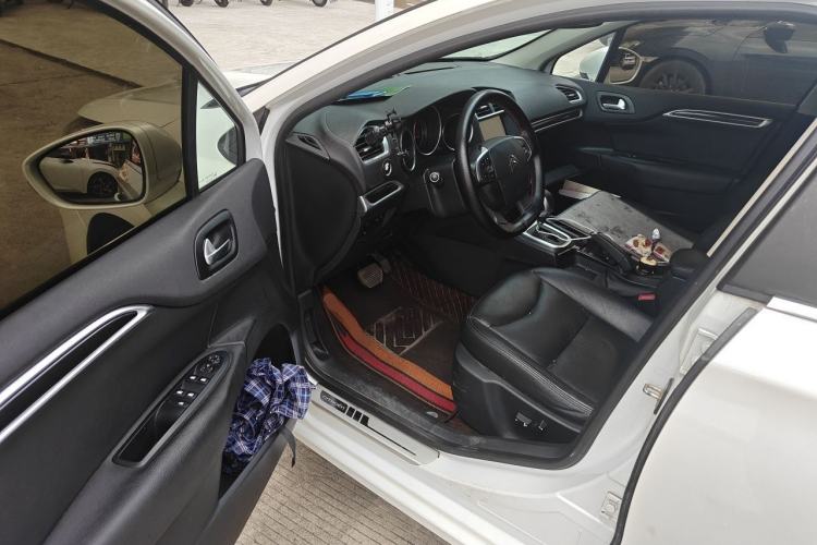 Used Citroen C4L 2015 1.8L Automatic Prestige Edition Driver Seat