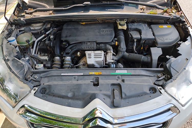 Used Citroen C4L 2015 1.2T Automatic Luxury Edition Engine Bay