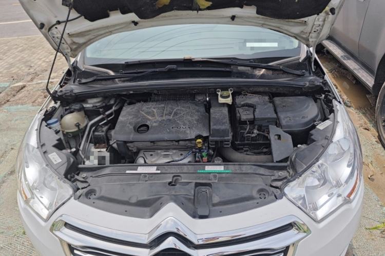 Used Citroen C4L 2015 1.8L Automatic Luxury Edition Engine Bay