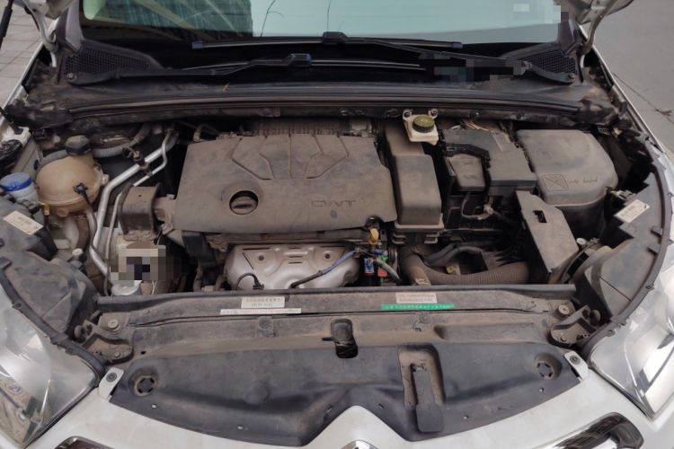 Used Citroen C4L 2015 1.8L Automatic Luxury Edition Engine Bay