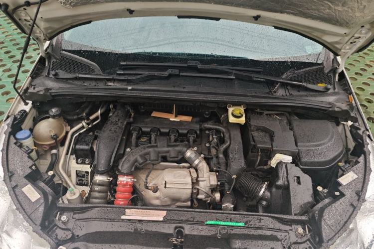 Used Citroen C4L 2015 1.6T Automatic Prestige Edition Engine Bay