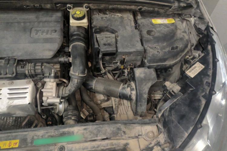 Used Citroen C4L 2015 1.2T Automatic Luxury Edition Engine Bay Left