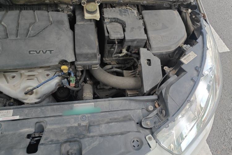 Used Citroen C4L 2015 1.8L Automatic Luxury Edition Engine Bay Left