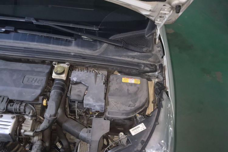 Used Citroen C4L 2015 1.2T Automatic Prestige Edition Engine Bay Left