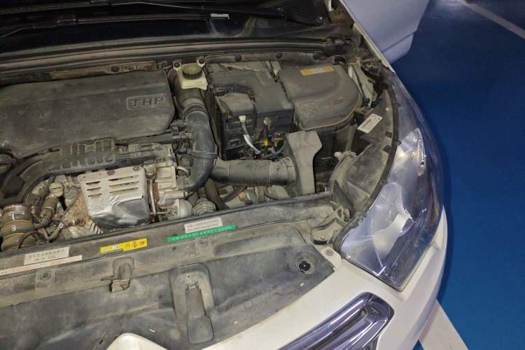 Used Citroen C4L 2015 1.2T Automatic Luxury Edition Engine Bay Left