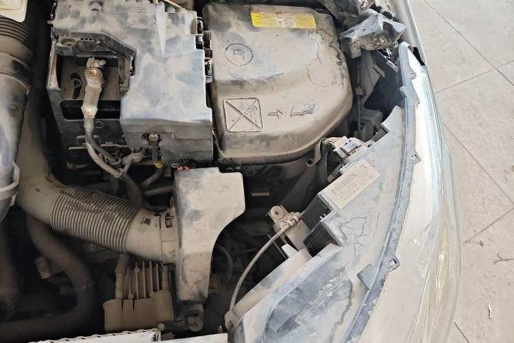 Used Citroen C4L 2015 1.2T Automatic Luxury Edition Engine Bay Left