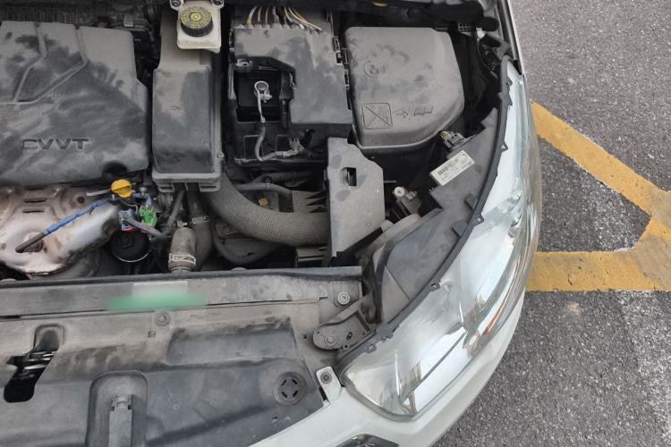 Used Citroen C4L 2015 1.8L Automatic Luxury Edition Engine Bay Left