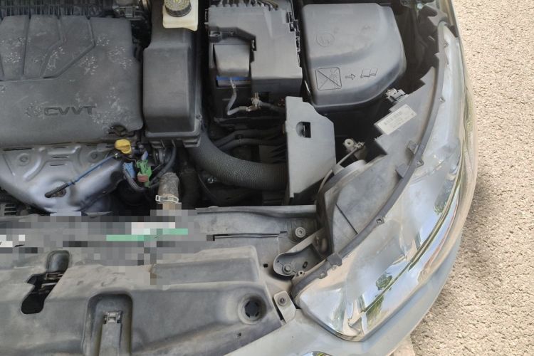 Used Citroen C4L 2015 1.8L Automatic Prestige Edition Engine Bay Left