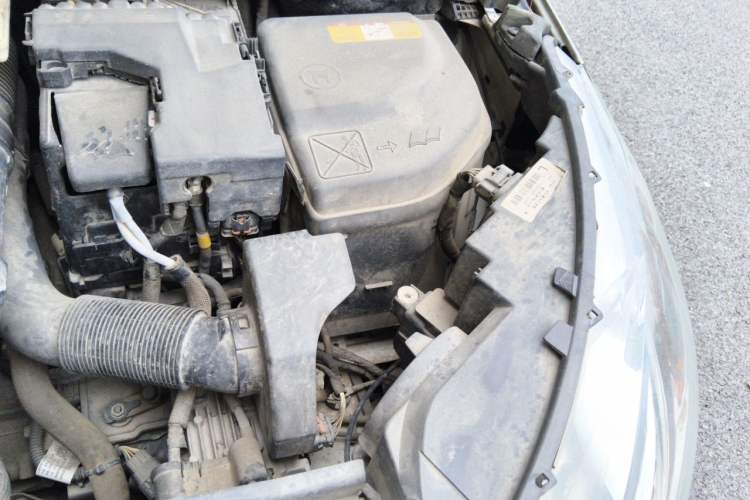 Used Citroen C4L 2015 1.2T Automatic Luxury Edition Engine Bay Left