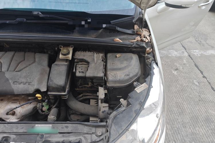Used Citroen C4L 2015 1.8L Automatic Prestige Edition Engine Bay Left