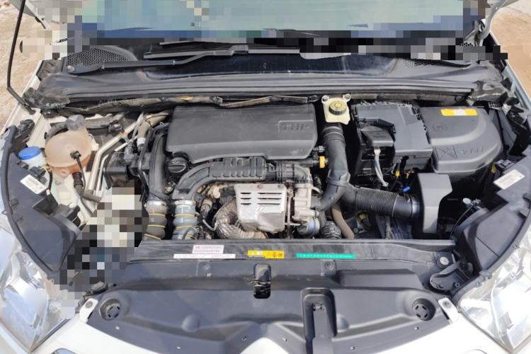 Used Citroen C4L 2015 1.2T Automatic Luxury Edition Engine Bay