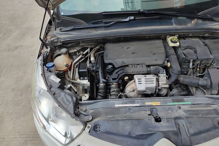 Used Citroen C4L 2015 1.2T Automatic Prestige Edition Engine Bay Right