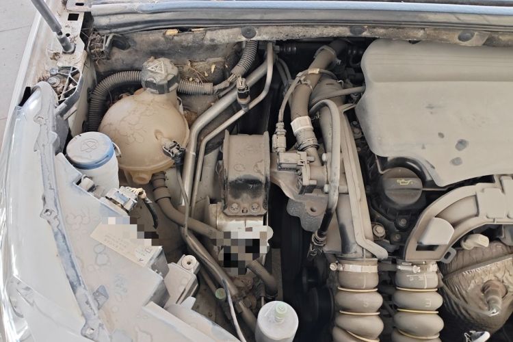 Used Citroen C4L 2015 1.2T Automatic Luxury Edition Engine Bay Right