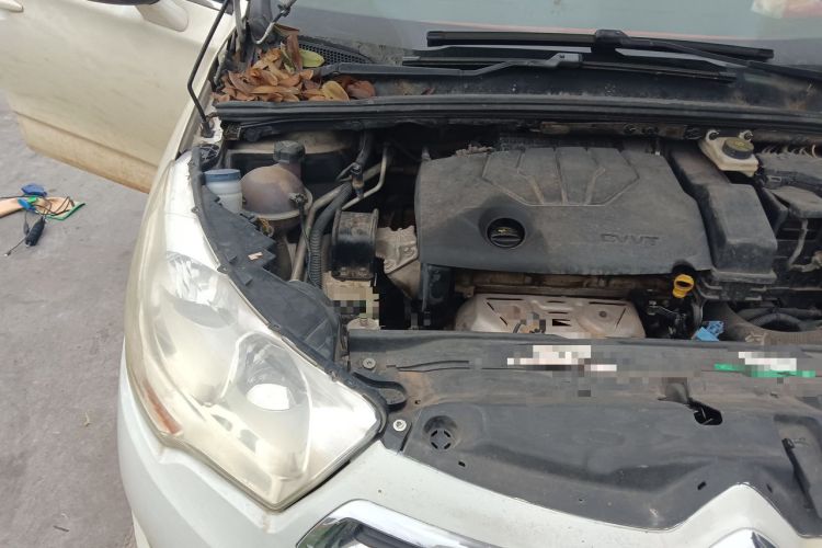 Used Citroen C4L 2015 1.8L Automatic Luxury Edition Engine Bay Right