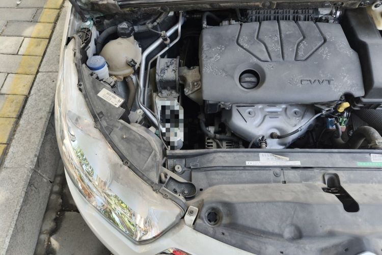 Used Citroen C4L 2015 1.8L Automatic Prestige Edition Engine Bay Right