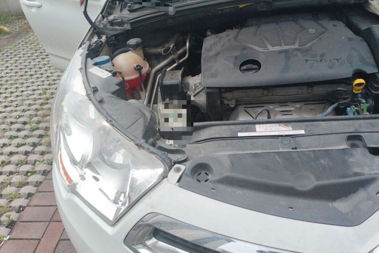 Used Citroen C4L 2015 1.8L Automatic Luxury Edition Engine Bay Right