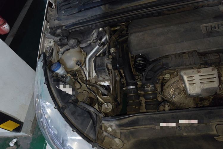 Used Citroen C4L 2015 1.2T Automatic Prestige Edition Engine Bay Right