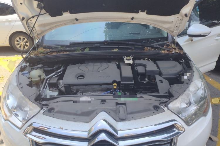 Used Citroen C4L 2015 1.8L Automatic Luxury Edition Engine Bay