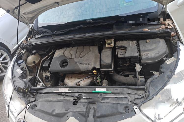 Used Citroen C4L 2015 1.8L Automatic Prestige Edition Engine Bay