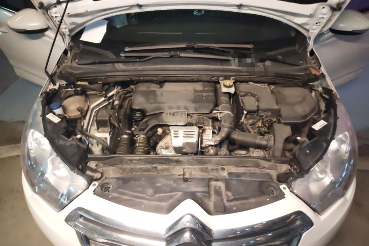 Used Citroen C4L 2015 1.2T Manual Luxury Edition Engine Bay
