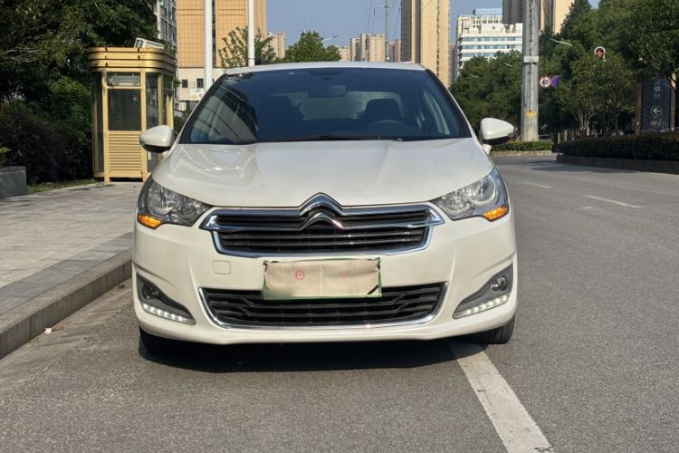 Used Citroen C4L 2015 1.2T Automatic Luxury Edition Exterior 1
